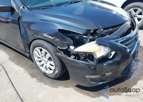 2015 Nissan Altima 2.5 S из США, поврежденный, VIN 1N4AL3AP0FC279262